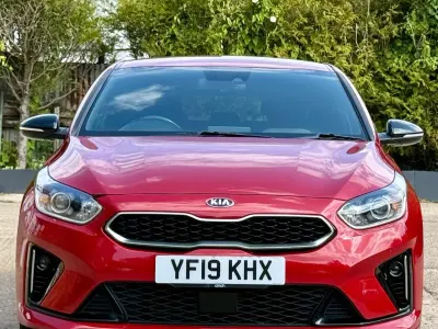 Used Kia ProCeed GT-Line 140 HP (102 kW) 2019 Red Estate