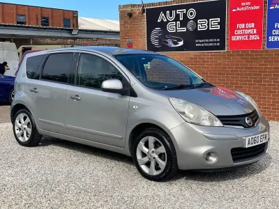 Used Nissan Note Tekna 90 HP (66 kW) 2010 Silver Hatchback