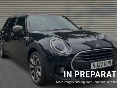 Used Mini Cooper Clubman Comfort 136 HP (100 kW) 2022 Midnight black Estate