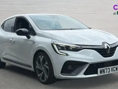 Used Renault Clio RS Line 90 HP (66 kW) 2023 White Hatchback