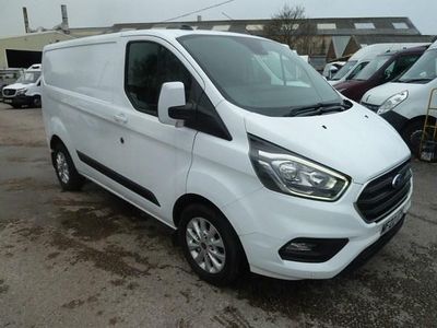 Used Ford Transit Custom Limited 130 HP (95 kW) 2022 White Van