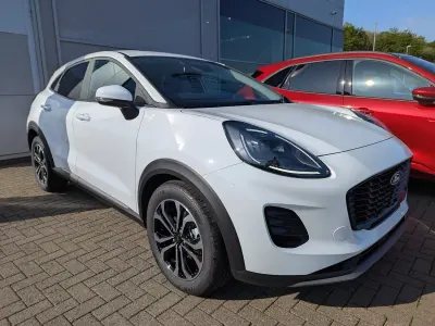 New Ford Puma Titanium 125 HP (91 kW) 2025 Hatchback