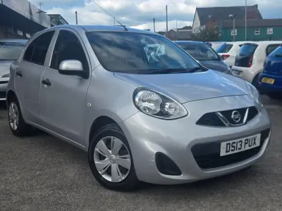 Begagnad Nissan Micra 43 kW (59 HK) 2025 Silver Halvkombi