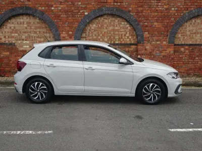 Used VW Polo Classicline 95 HP (69 kW) 2024 Grey Hatchback