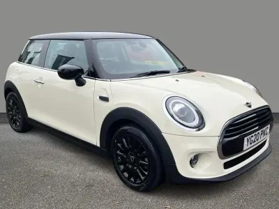 Używany Mini Cooper Classic 136 KM (100 kW) 2020 Biały Hatchback