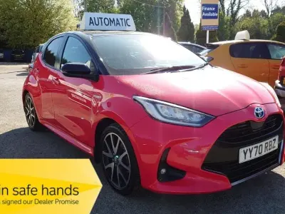 Używany Toyota Yaris Hybrid Edition 2020 Pomarańczowy Hatchback