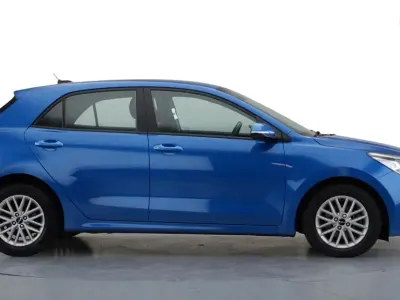 Used Kia Rio 2022 Blue Hatchback