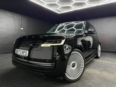 Used Land Rover Range Rover Autobiography 350 HP (257 kW) 2023 Black SUV