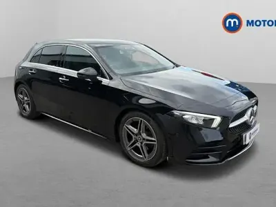 Begagnad Mercedes A200 AMG Line Premium 163 HK (119 kW) 2022 Halvkombi