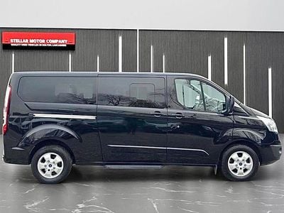 Used Ford Tourneo Titanium 130 HP (95 kW) 2019 Blue MPV