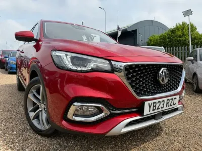Used MG HS Excite 162 HP (119 kW) 2023 Red SUV