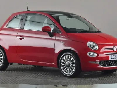 Used Fiat 500 Dolcevita 70 HP (51 kW) 2021 Red Hatchback