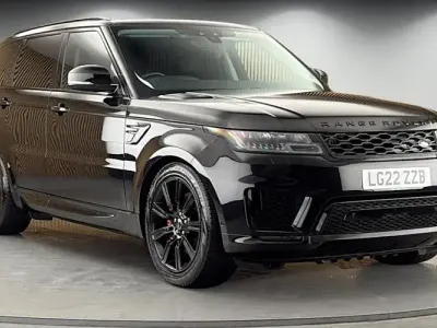 Käytetty Land Rover Range Rover Sport Dynamic 404 HP (297 kW) 2021 Musta Katumaasturi