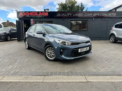 Used Kia Rio 76 HP (55 kW) 2017 Blue Hatchback