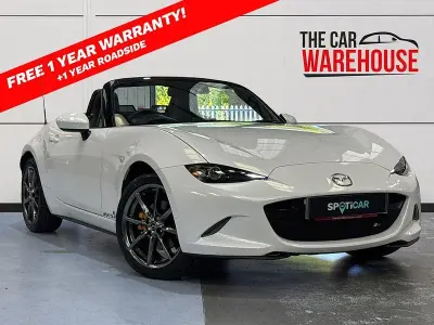 Used Mazda MX5 Inclusive 160 HP (117 kW) 2017 White Cabriolet