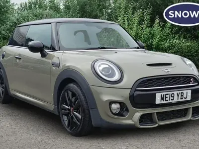 Used Mini Cooper S Sport 192 HP (141 kW) 2019 Grey Hatchback