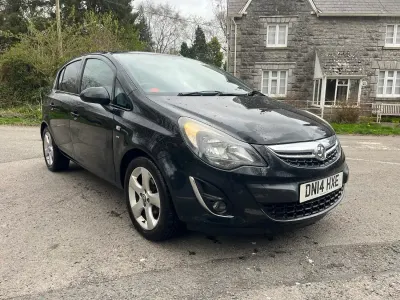 Używany Vauxhall Corsa 2014 Czarny Hatchback