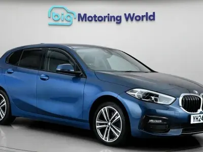 Used BMW 118 Sport Line 136 HP (100 kW) 2024 Blue Hatchback