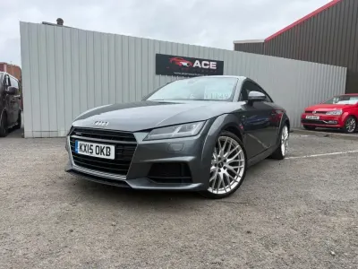 Begagnad Audi TT S-Line 2015 Grå Sportkupé