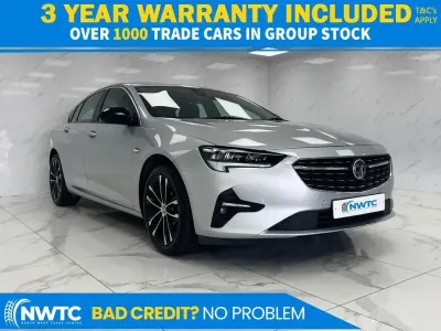Used Vauxhall Insignia Edition 122 HP (89 kW) 2022 Silver Hatchback