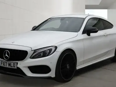 Usado Mercedes C200 AMG line 184 CV (135 kW) 2018 Coupe