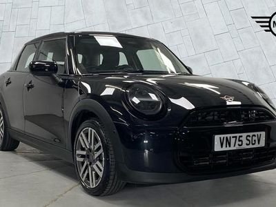Used Mini Cooper Hatch 113 kW (154 HP) 2025 Black Hatchback