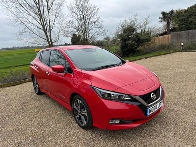 Used Nissan Leaf N-Connecta 110 kW (150 HP) 2019 Red Hatchback