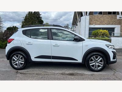 Used Dacia Sandero Expression 2023 White Hatchback