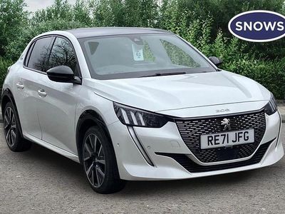 Used Peugeot 208 GT 101 HP (74 kW) 2021 White Hatchback