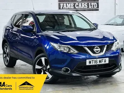 Used Nissan Qashqai N-Connecta 130 HP (95 kW) 2016 Blue SUV