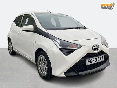 White Used 2019 Toyota Aygo X-play Hatchback | £7,295 (Fair price)