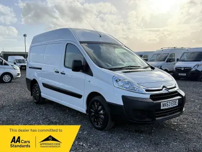 Usado Citroën Dispatch 95 HP (69 kW) 2013 Branco Monovolume