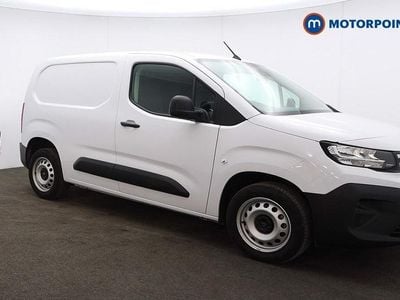 White Used 2024 Peugeot Partner MPV | £12,999 (Fair price)