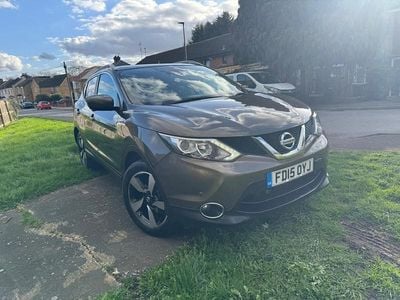 Used Nissan Qashqai N-TEC 2015 Beige SUV