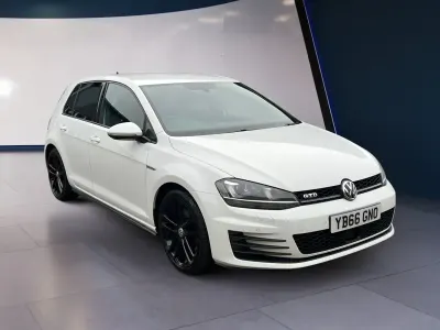 Used VW Golf VII GTD 2016 White Hatchback
