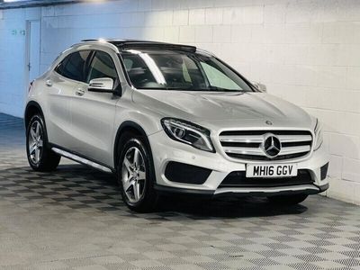 Mercedes GLA220