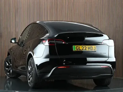 Used Tesla Model Y Long Range AWD 378 kW (514 HP) 2022 Black SUV