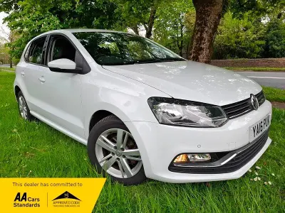 Used VW Polo Match 75 HP (55 kW) 2016 White Hatchback