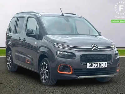 Used Citroën Berlingo XTR 130 HP (95 kW) 2024 Grey MPV