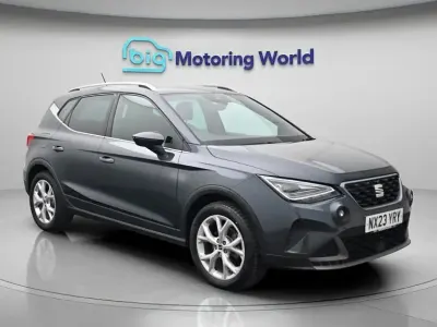 Used Seat Arona FR 110 HP (80 kW) 2023 Grey SUV