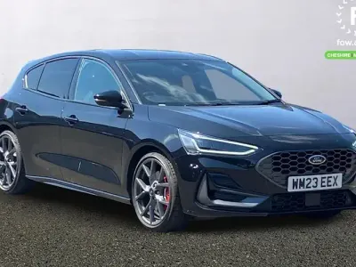 Used Ford Focus ST 280 HP (205 kW) 2023 Black Hatchback