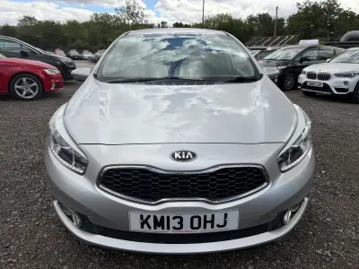 Used Kia Ceed 128 HP (94 kW) 2013 Silver Hatchback