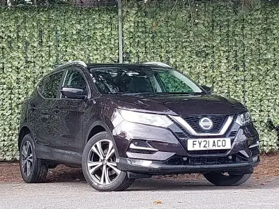 Used Nissan Qashqai N-Connecta 157 HP (115 kW) 2021 Black SUV