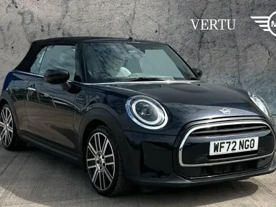 Usado Mini Cooper Cabriolet Comfort 136 CV (100 kW) 2022 Other Descapotable