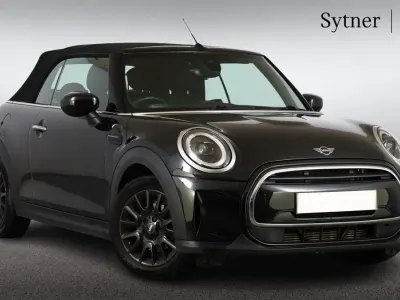 Usado Mini Cooper Classic 134 HP (98 kW) 2024 Preto Citadino