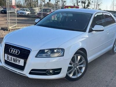 Used Audi A3 Sport 170 HP (125 kW) 2011 White Hatchback