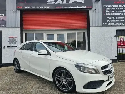 Used Mercedes A180 AMG line 109 HP (80 kW) 2016 White Hatchback
