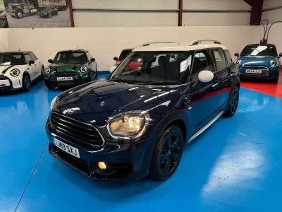 Used Mini Cooper Classic 2019 Blue Hatchback