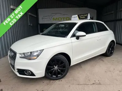 Gebraucht Audi A1 Sport 86 PS (63 kW) 2011 Weiß Kleinwagen