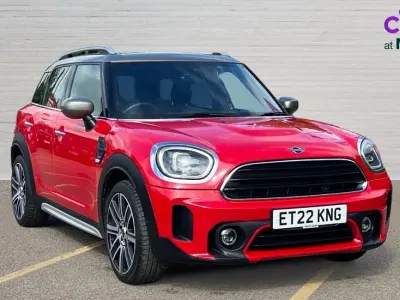 Used Mini Cooper Countryman Exclusive 136 HP (100 kW) 2022 Red SUV